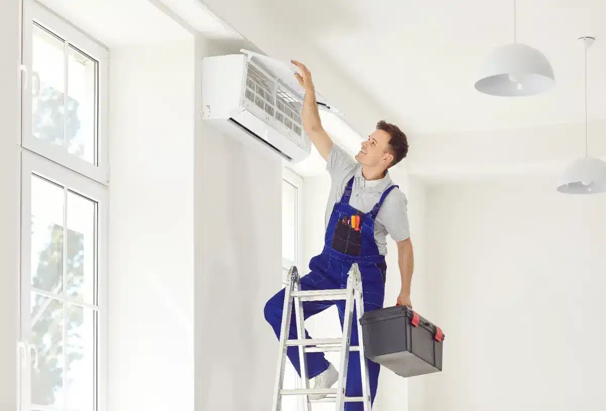 Climatisation : les droits des locataires à exiger l'installation d'un système auprès de leur propriétaire.