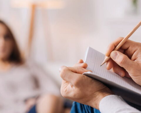 Comment préserver sa thérapie en l'absence de son psy pendant les vacances ?