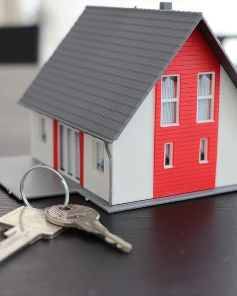 Crédit immobilier : les raisons de la disparition potentielle des taux fixes d'ici 2032