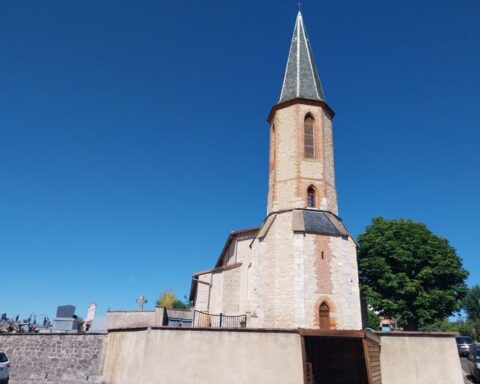 Des familles de toute la France se rassemblent à Bernac pour soulager les poussées dentaires des bébés
