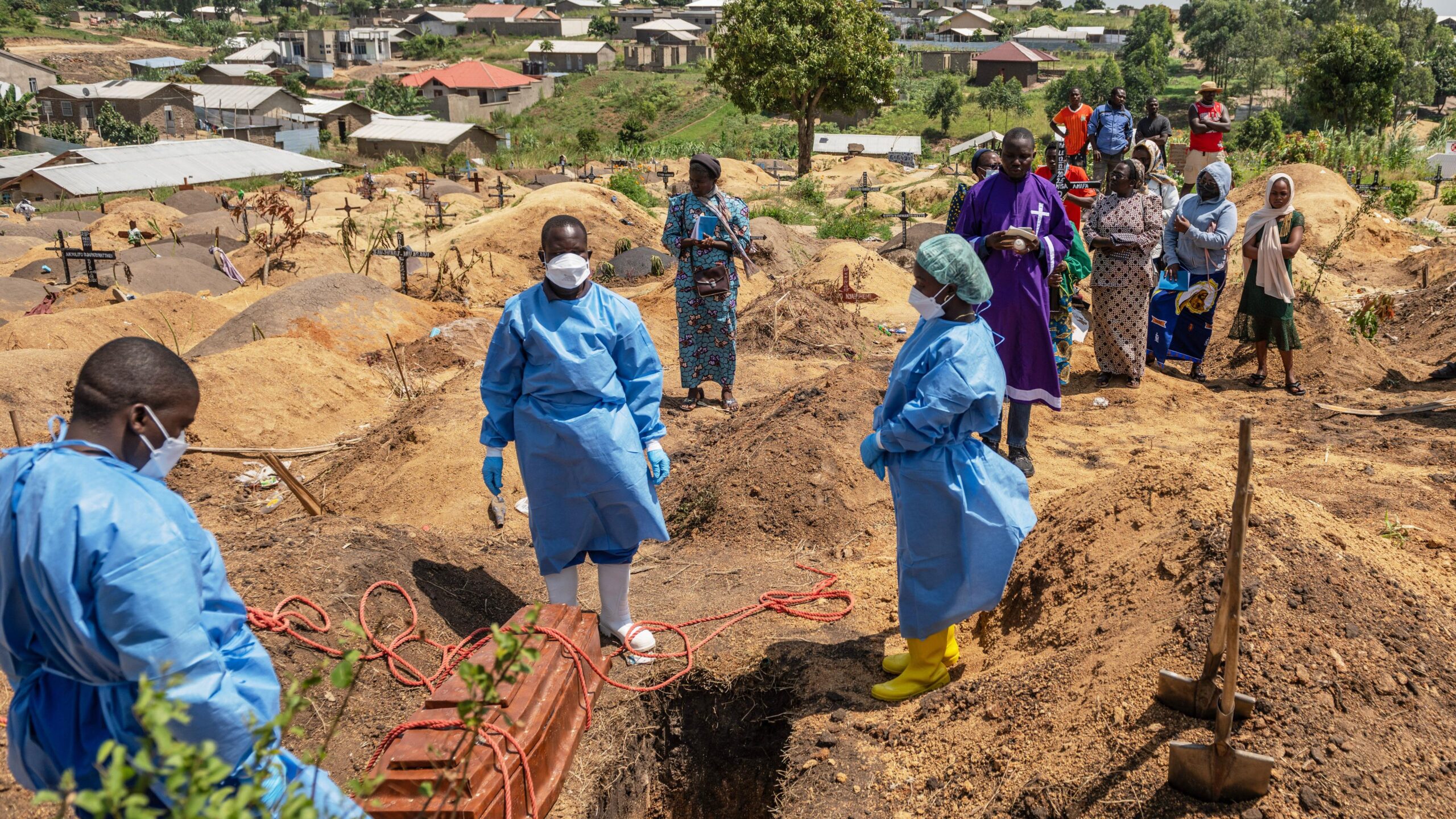 Des foules en colère attaquent des travailleurs de la santé en République démocratique du Congo, aggravant la crise d'Ebola