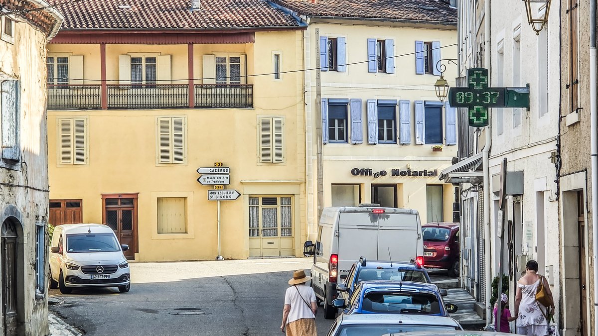 Deux laboratoires clandestins de drogue découverts en Ariège, un conseiller municipal interpellé