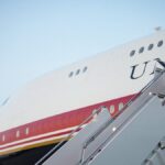 Donald Trump annonce le retour au hangar du Boeing 747 offert par le Qatar pour une modernisation maximale