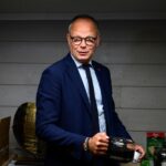 Édouard Philippe juge « dangereux » que Gabriel Attal se présente à la présidentielle de 2027