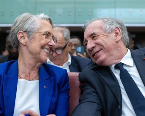 Élection présidentielle 2027 : Bayrou, Borne et Marseille s'unissent pour soutenir un candidat centriste