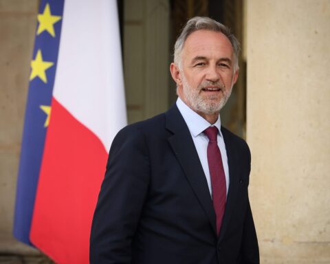 Emmanuel Grégoire annoncera de nouveaux rythmes scolaires à Paris d'ici fin 2026