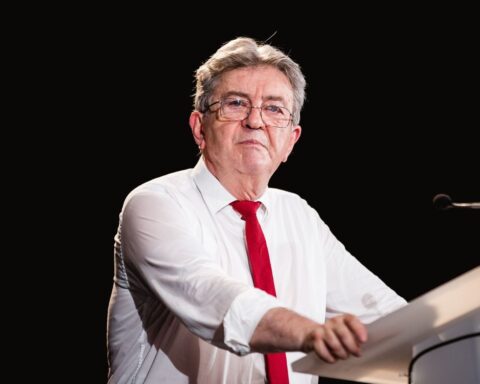 Éric Piolle appelle Mélenchon à reconnaître une erreur après l'interruption du concert de Barbara Butch