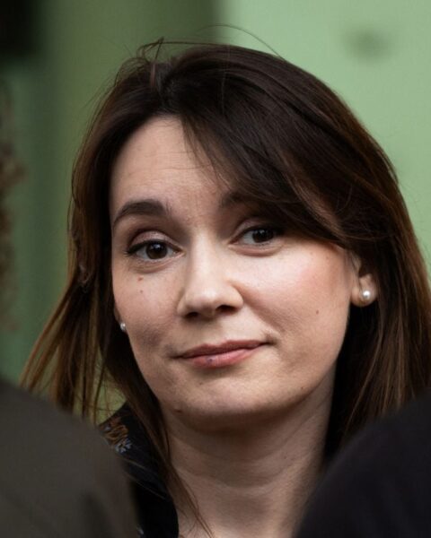 Expulsion de la chroniqueuse prorusse Xenia Fedorova pour menace à l'ordre public en France