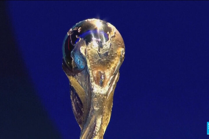 Football : l'UEFA avertit d'un boycott unanime des Coupes du monde