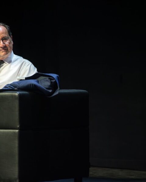 François Hollande peut-il redevenir la figure cachée de la gauche pour la présidentielle de 2027 ?