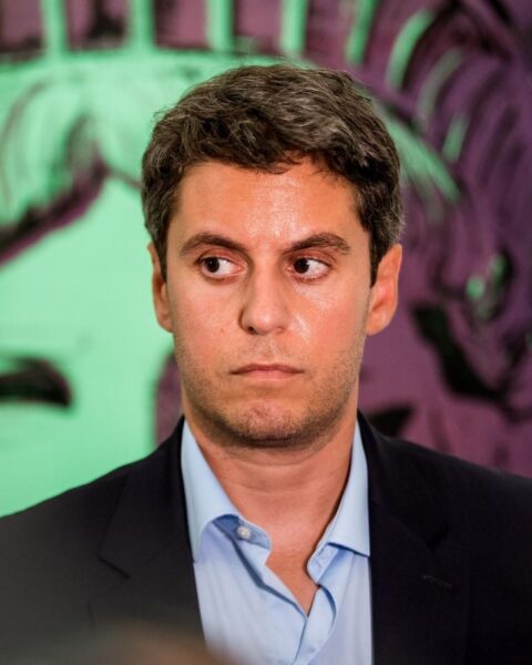 Gabriel Attal perd en justice la bataille pour interdire à Marine Le Pen d'utiliser le slogan « renaissance »