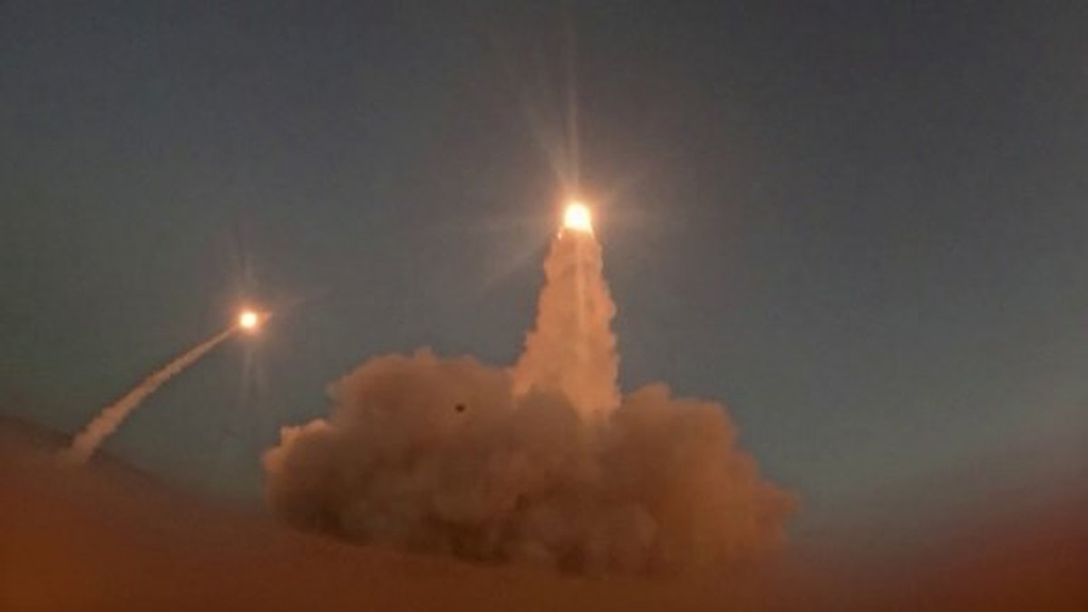Guerre au Moyen-Orient : sixième nuit de frappes américaines sur l'Iran, bilan de huit morts