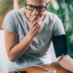 Hypertension artérielle : l'importance d'un traitement régulier pour éviter des complications graves