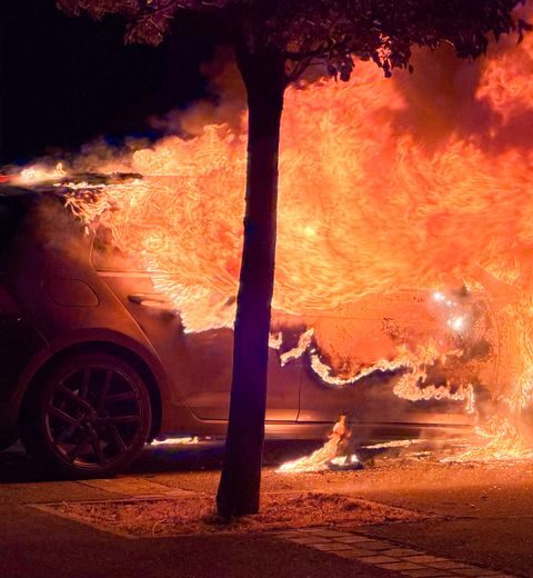 Incendie à Montaudran : une voiture en feu provoque la panique des habitants