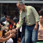 Incendies en Espagne : 75 000 évacués et un premier décès, Pedro Sánchez appelle à un pacte national