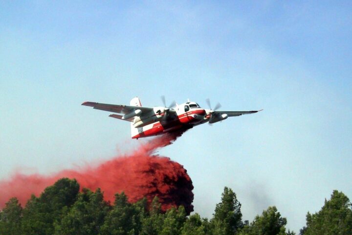Incendies en France : le rôle du retardant dans la lutte contre les flammes