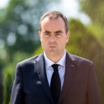 Incendies en Gironde et dans les Landes : lecornu annonce l'envoi de 500 militaires supplémentaires