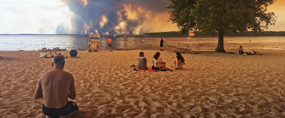 Incendies en Gironde : les autorités déconseillent les vacances dans le département en août