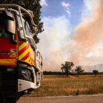 Incendies en Var : bataille intense pour contenir le feu malgré des conditions à risque