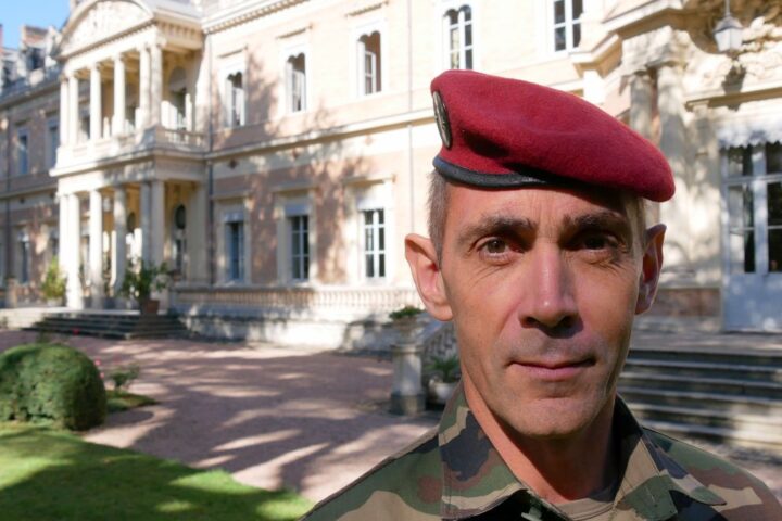 Jacques Langlade de Montgros nommé chef d'état-major de l'armée de Terre en remplacement de Pierre Schill
