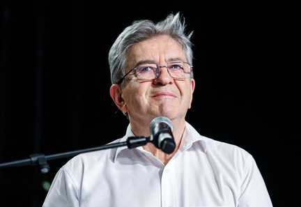 Jean-Luc Mélenchon rencontre des patrons invités par France Industrie avant la présidentielle de 2027