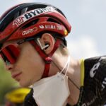 Jonas Vingegaard abandonne le Tour de France après une chute, agité par un contrôle antidopage nocturne