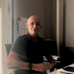 Jura : le Dr Thierry Devred, généraliste de jour et urgentiste de nuit, continue d'exercer à 66 ans