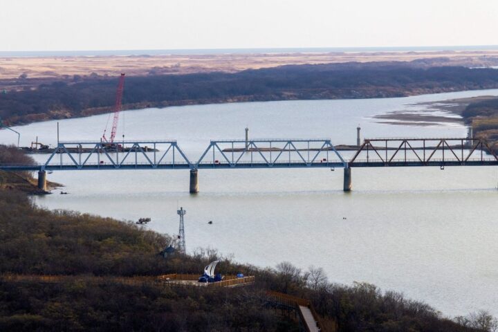 La construction d'un nouveau pont entre la Russie et la Corée du Nord suscite l'inquiétude de Kiev et de ses alliés