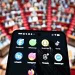 La France adopte une loi interdisant l'accès aux réseaux sociaux pour les moins de 15 ans