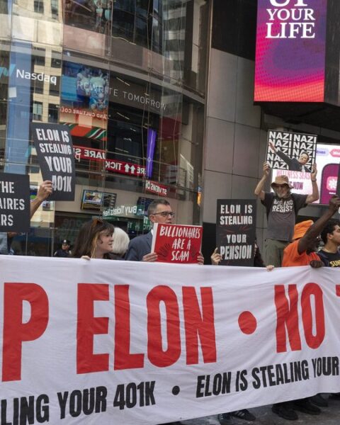 La montée des critiques contre les milliardaires en plein retour de Donald Trump