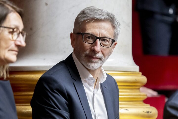 L'ambassadeur de France convoqué en Iran après l'arrestation de deux diplomates français