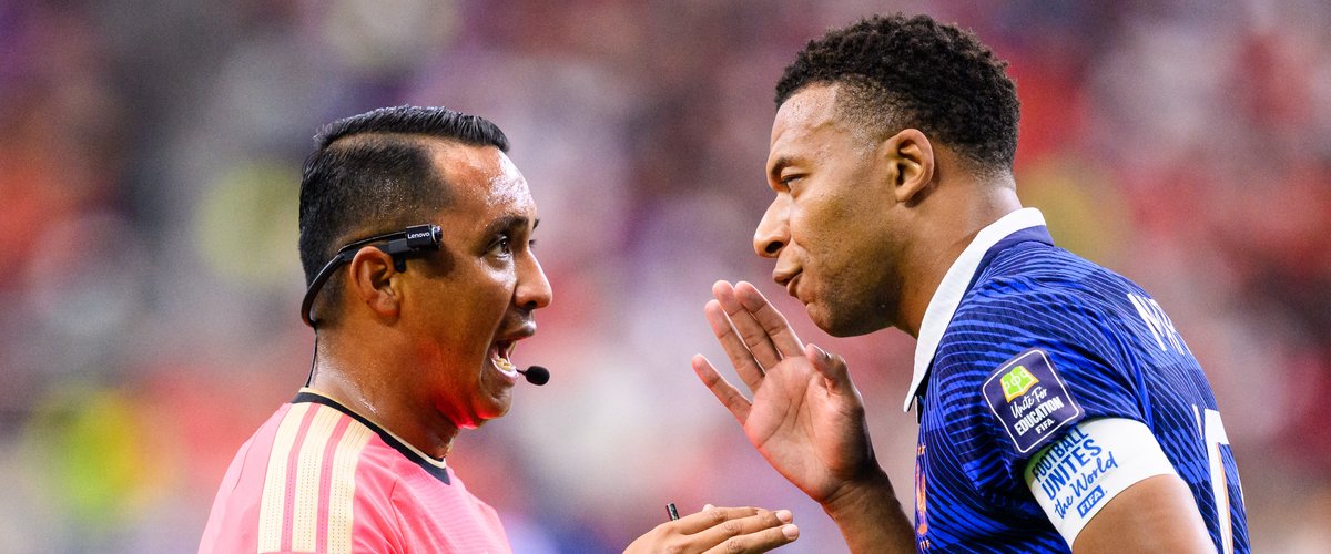 L'arbitre Ivan Barton répond aux critiques de Didier Deschamps après l'élimination de la France par l'Espagne