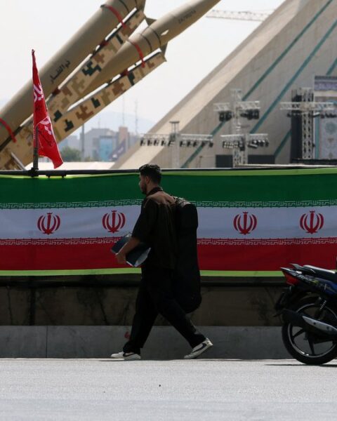 L'armée jordanienne intercepte cinq missiles iraniens visant une base américaine en Jordanie