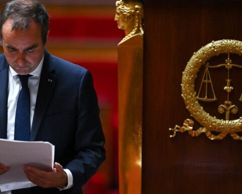L'Assemblée nationale rejette massivement la motion de censure écologiste contre Sébastien Lecornu