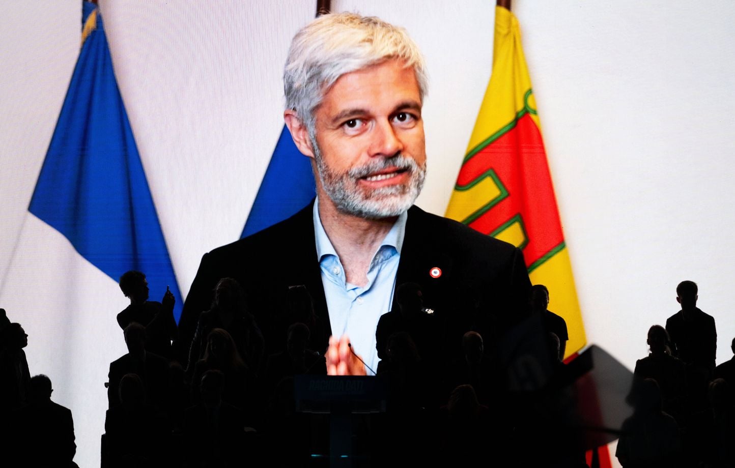 Laurent Wauquiez soutient Édouard Philippe et appelle Bruno Retailleau à se retirer