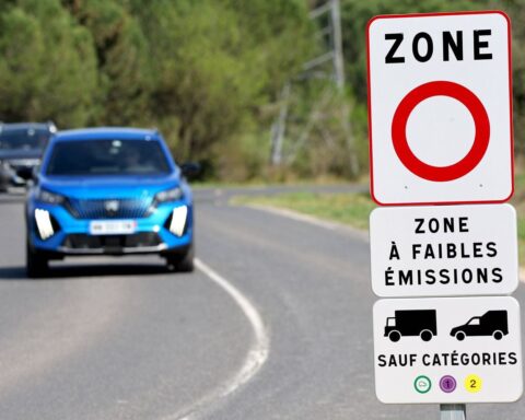 L'avenir des vignettes Crit'Air à l'heure des Zones à faibles émissions en France
