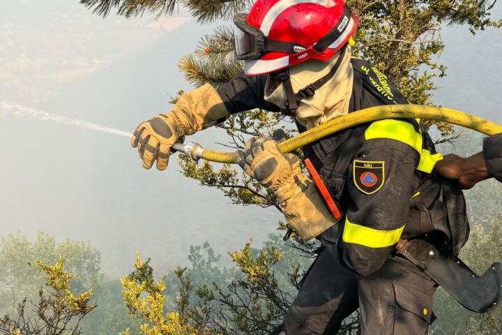 Le 17e RGP mobilisé pour lutter contre les feux de forêt à Fontainebleau