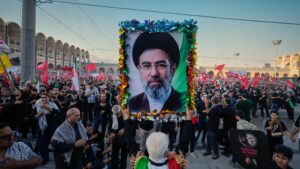 Le décès de Khamenei et l'absence de son successeur pourraient dévoiler les tensions en Iran