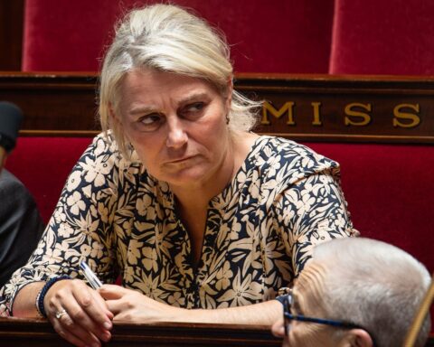 Le mari de la ministre de la Santé nommé conseiller d'État, soulève des doutes déontologiques