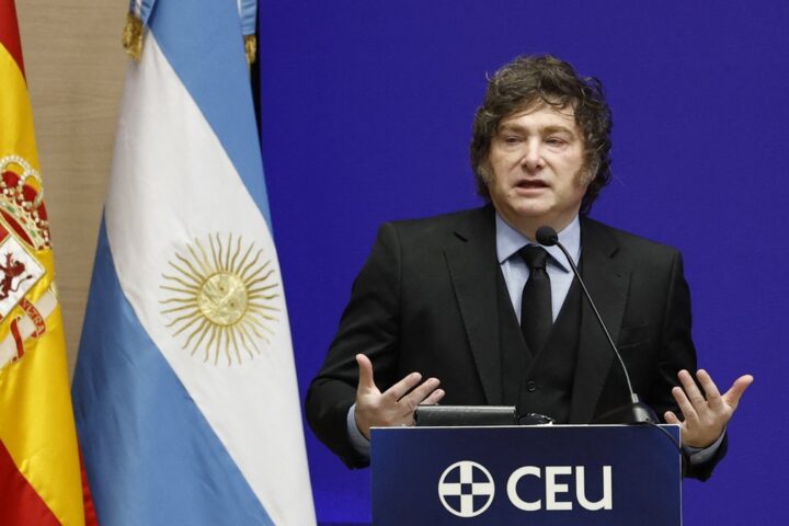 Le président argentin Javier Milei publie un tweet sur une victoire hypothétique après la défaite de l’Argentine en Coupe du monde
