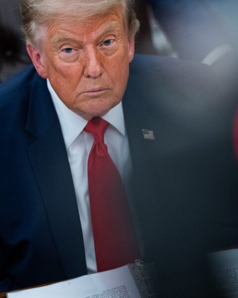 Les États-Unis intensifient les frappes en Iran après une tentative d'attaque sur une base en Jordanie