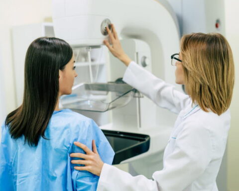 Les jeunes de plus en plus touchés par le cancer précocement, une étude alerte