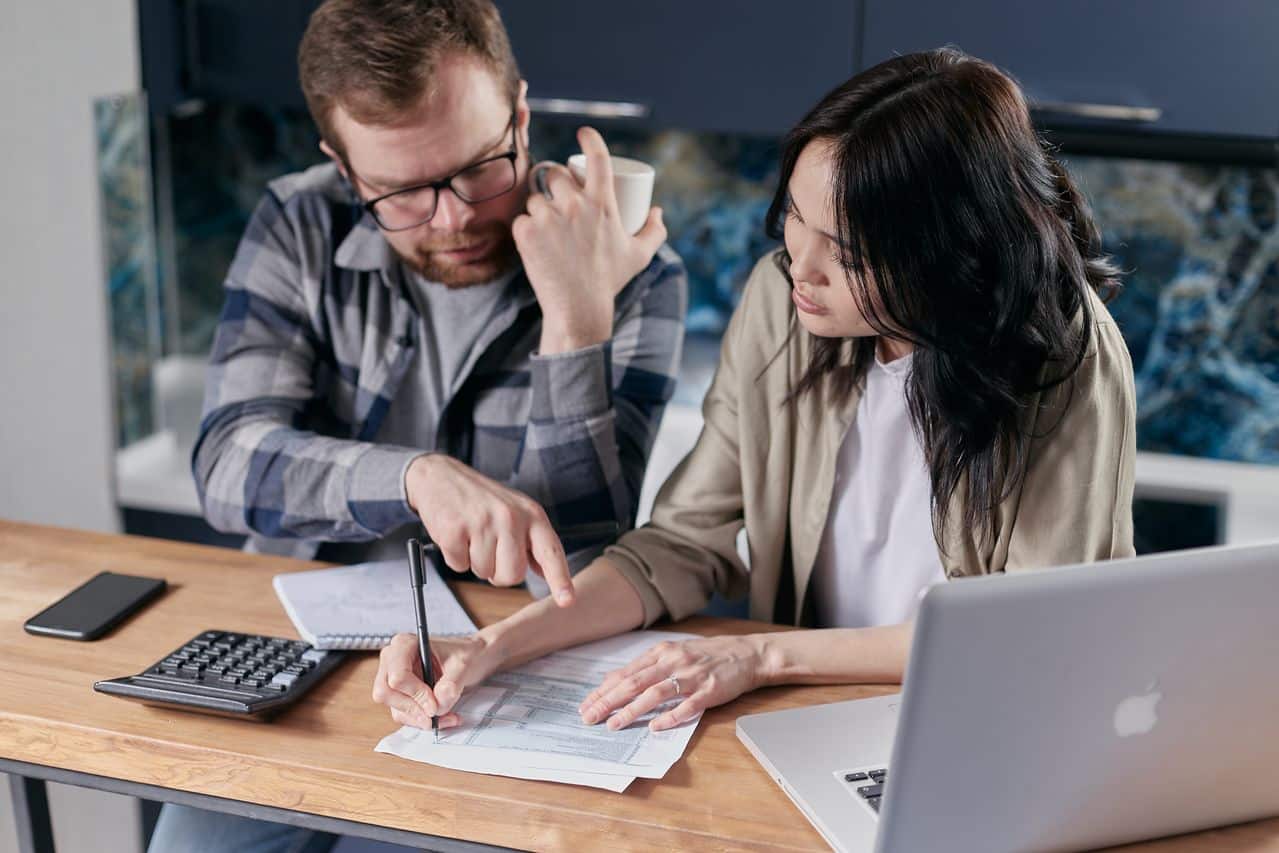 Livret A, électricité, impôts : quels changements vous attendent cette année ?