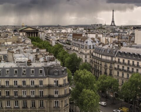 Logement : Paris augmente sa taxe sur les logements vacants pour libérer 20 000 appartements.
