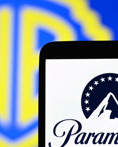 L'UE approuve sous conditions le rachat de Warner par Paramount