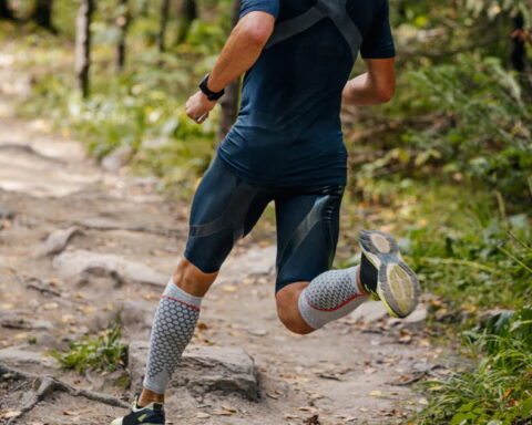 L'utilité des chaussettes de compression en running : entre promesses et réalité scientifique