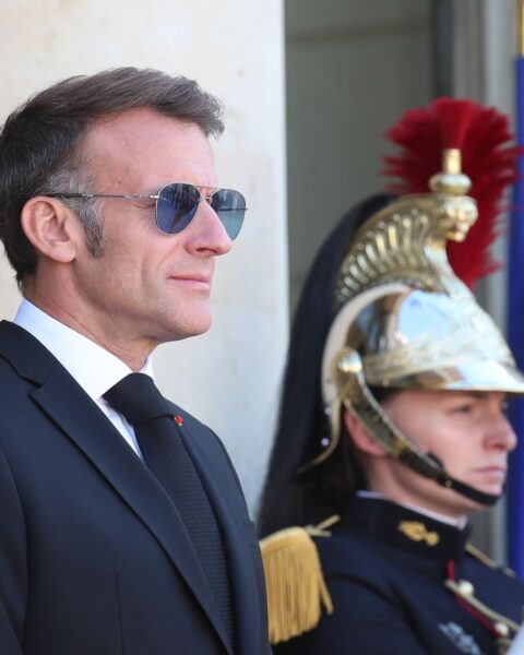 Macron met en garde contre l'optimisme des sondages sur Marine Le Pen pour 2027