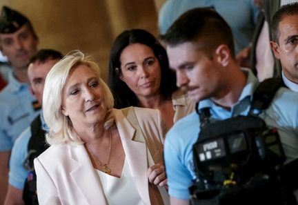 Marine Le Pen condamnée en appel, mais continue sa course vers l'élection présidentielle grâce à son pourvoi en cassation