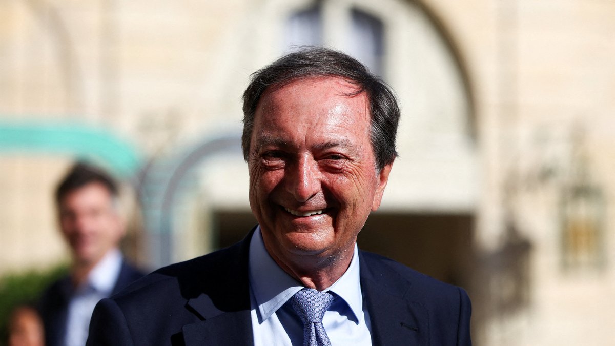 Michel-Édouard Leclerc perçu comme le candidat alternatif le plus convaincant pour 2027 selon un sondage