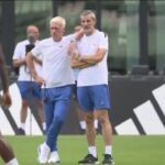Mondial 2026 : Dernière chance pour Deschamps, tandis que Zidane se profile comme successeur potentiel.